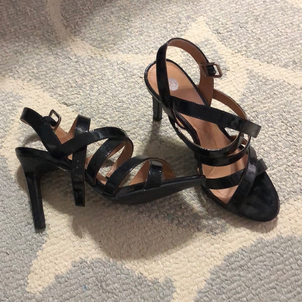 Black strap heels